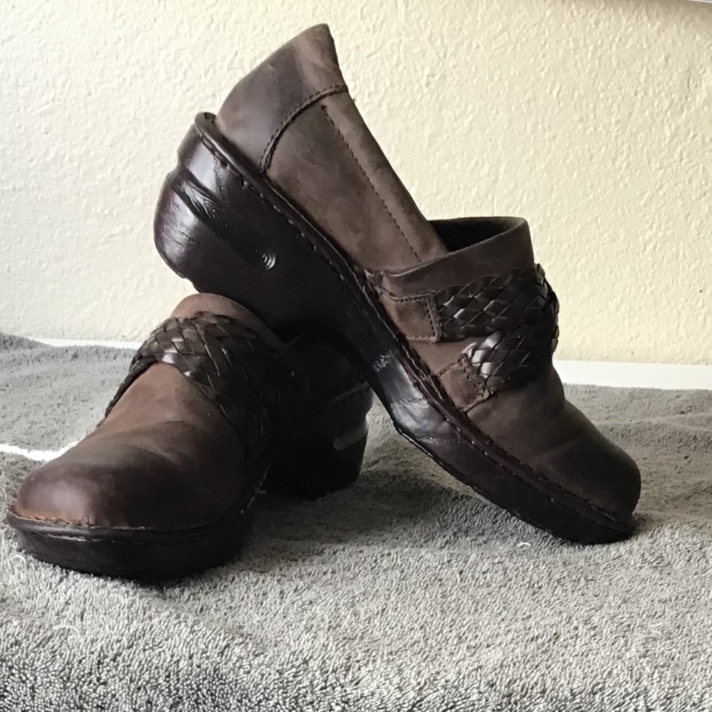 Size 7.5 b.o.c slip on leather shoes